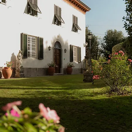 Holiday home Begonie Lucca